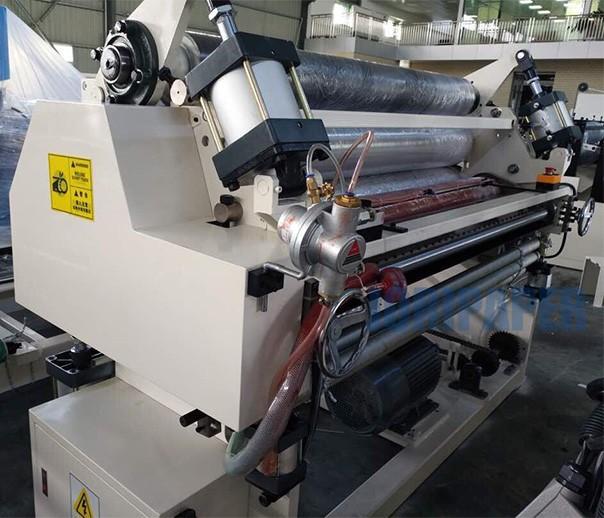 PLC Wallboard กรอกลับเครื่องทำเนื้อเยื่อห้องน้ำ 7.5KW 2 Stands 10