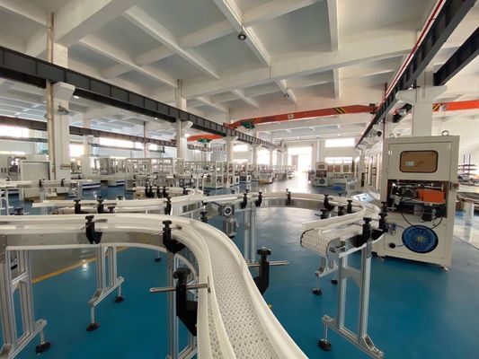 เครื่องผลิตกระดาษทิชชู 7.5KW สายพานลำเลียง 40 แพ็ค / นาทีเครื่องผลิตกระดาษทิชชู