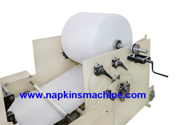 1200 ชิ้น / นาที 5.5KW เครื่องจักรกระดาษทิชชูลายนูน / เครื่องพิมพ์เนื้อเยื่อ
