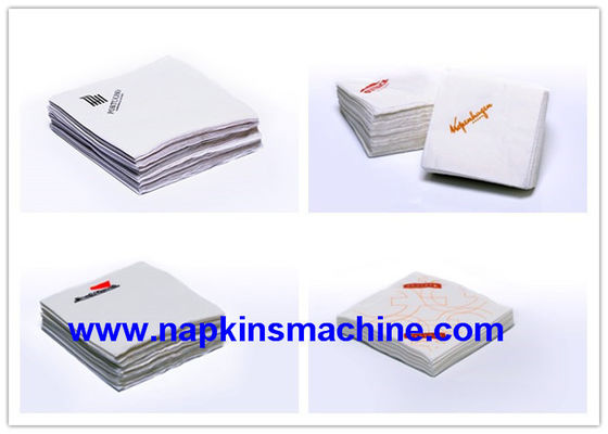 380V 50HZ 1/8 เครื่องพับกระดาษเช็ดปากเครื่องจ่าย