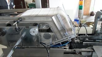 380V 50Hz 5.1KW เครื่องบรรจุเนื้อเยื่ออัตโนมัติ