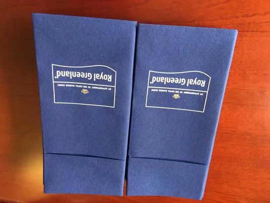 สูญญากาศพับ 1,000 แผ่น / นาที 5.5KW เครื่องเช็ดปากสำหรับอาหารค่ำ