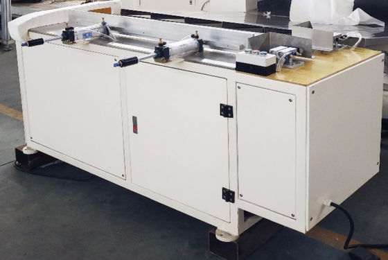 เครื่องทำกระดาษทิชชู่ Omron 100m / นาที Steel Embossing